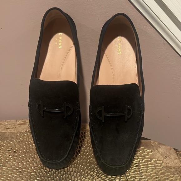 Cole Haan Woman’s Tully Driver Shoe - Picture 2 of 8